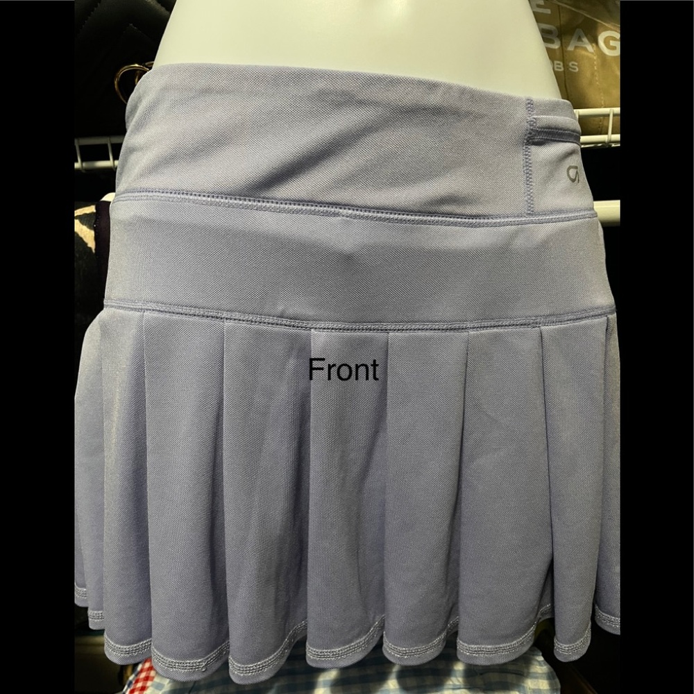 Gap Fit skit with short xxl ( but in small size)